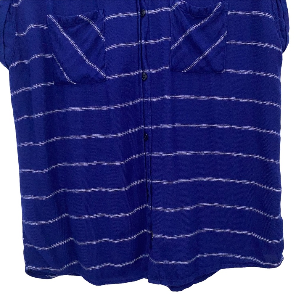 Rails Short Sleeve Button Down Top Size Medium - image 4